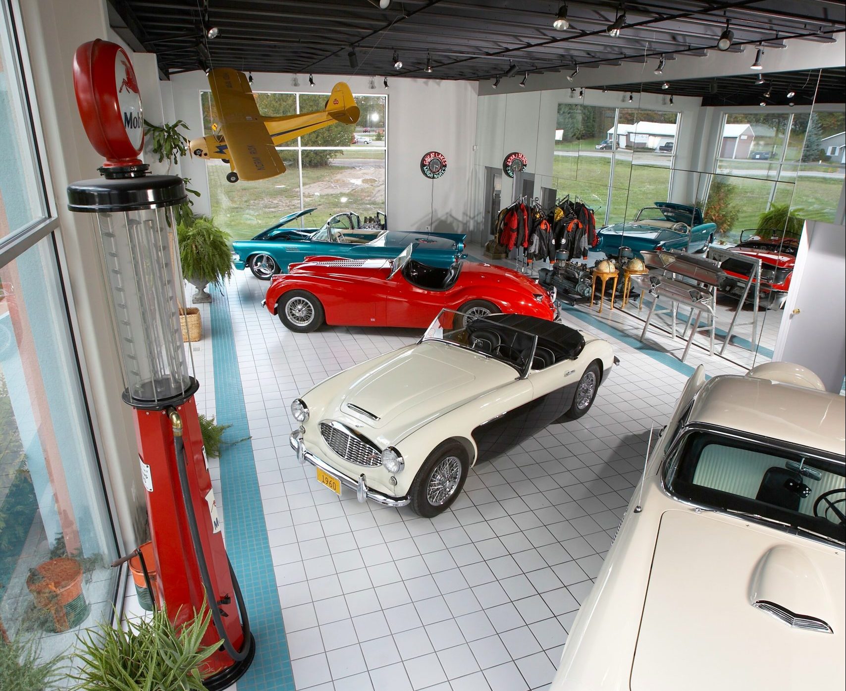 As The Lockdown Eases Classic Car Dealers Reveal How They Are Keeping 