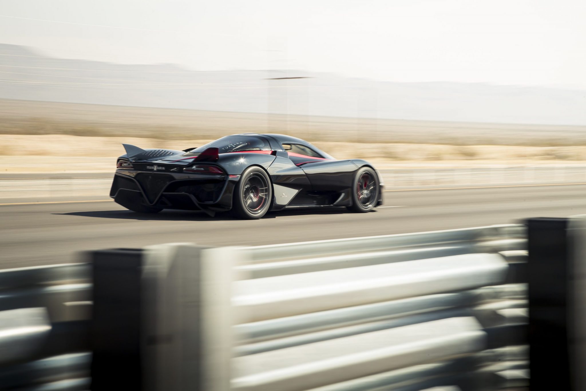 Behind The Scenes Of The SSC Tuatara's 316mph Top Speed Record Run ...