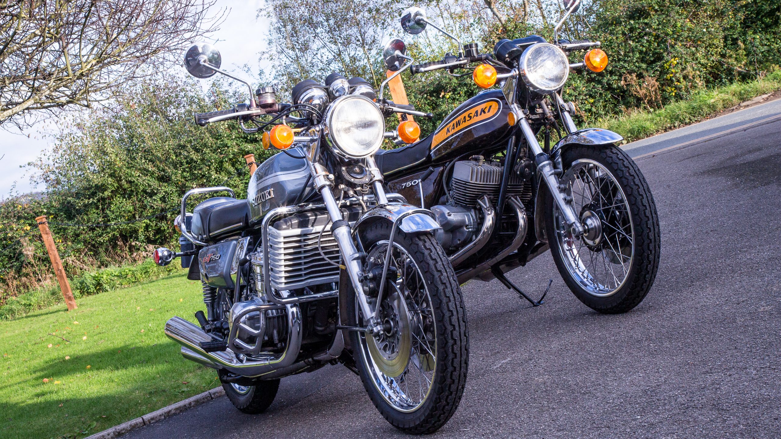 Fortære jug Cordelia Teenage kicks: The Kawasaki H2 and Suzuki GT750 are revving up like it's  1972 again | Hagerty UK