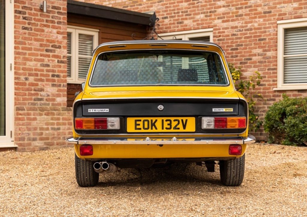 Icon Vs Underdog: Escort RS2000 Vs Dolomite Sprint | Hagerty UK