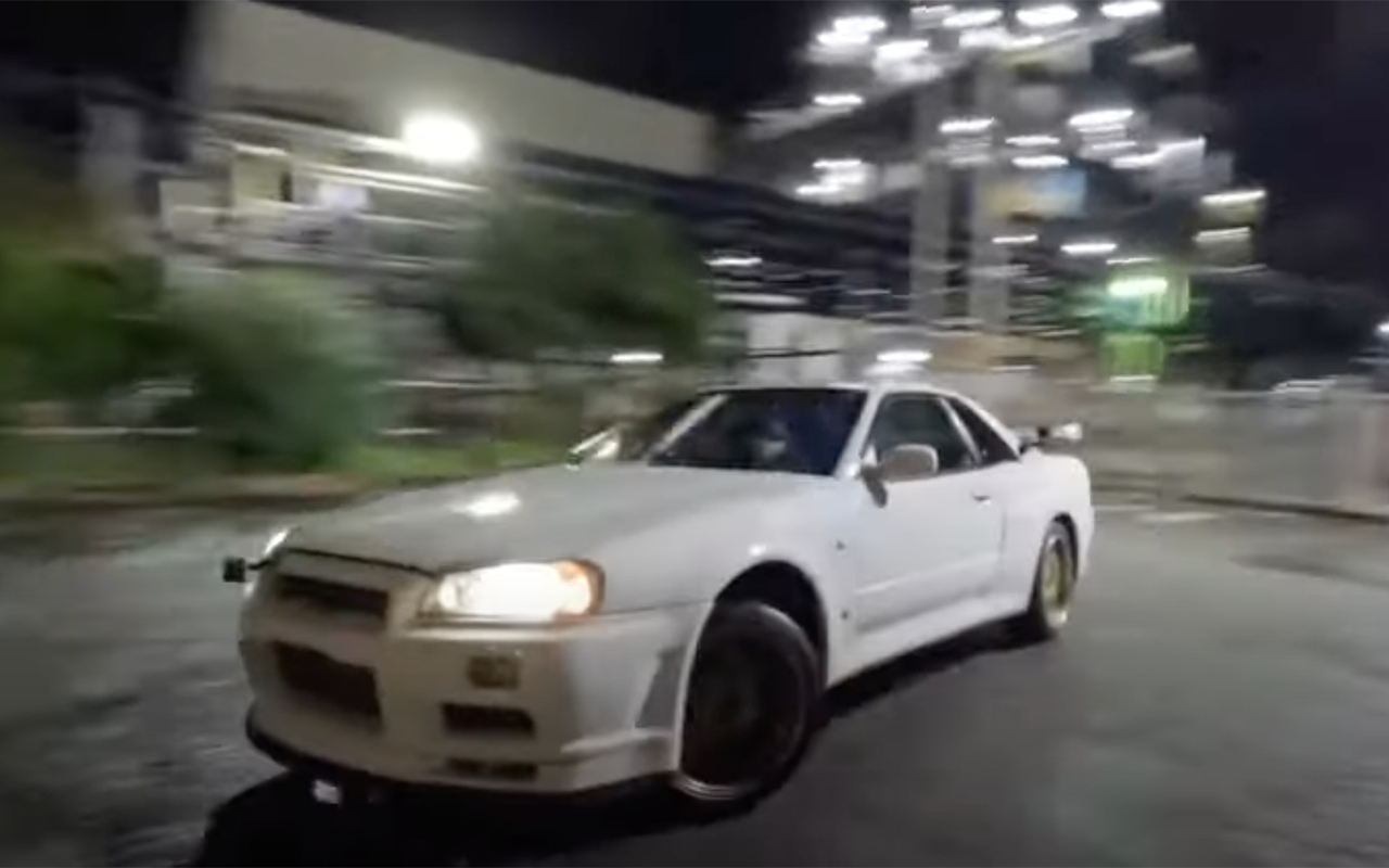 Tokyo Drift Watch Lewis Hamilton S Sick Drive In A Nissan Skyline Gt