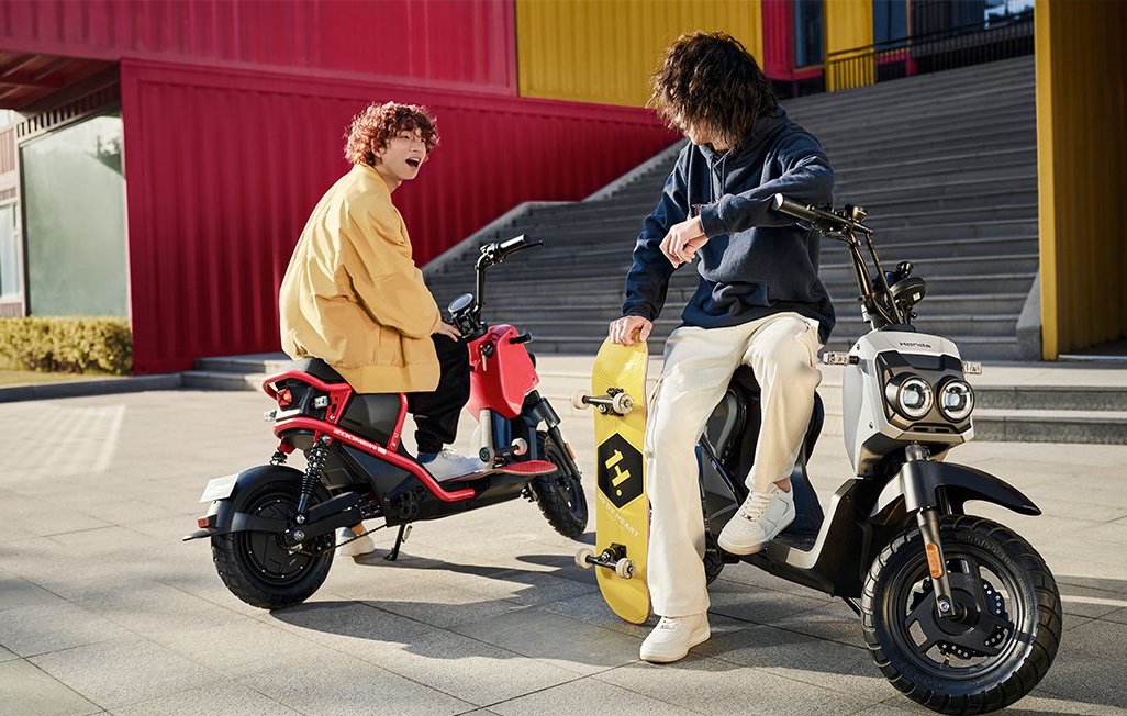Honda Zoomer e scooter