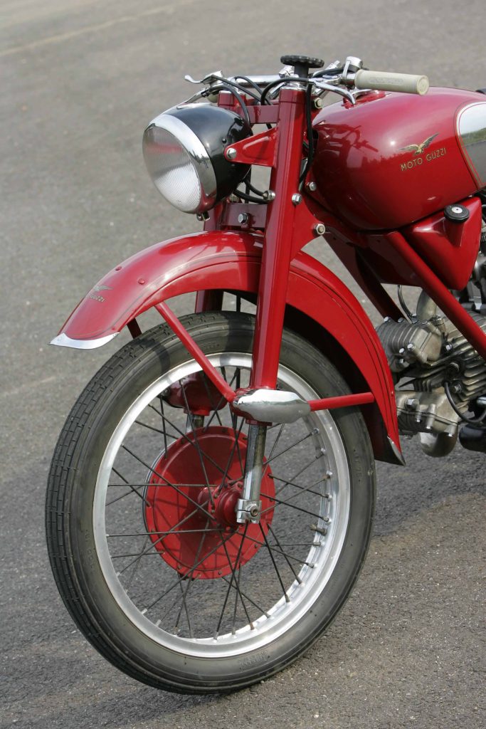 Moto Guzzi Airone wheel