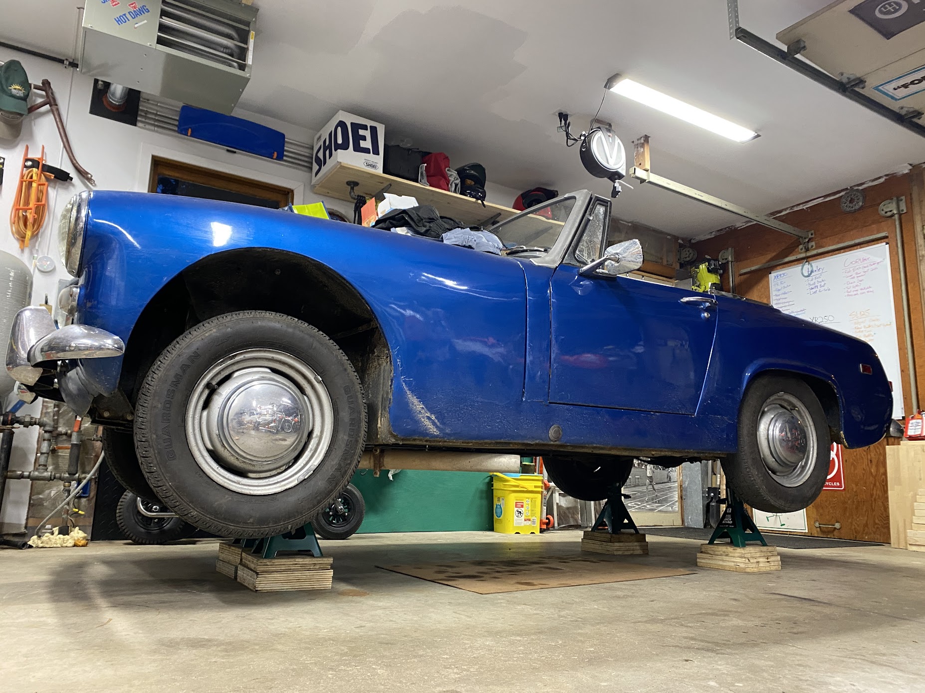 6 tips for using axle stands Hagerty UK