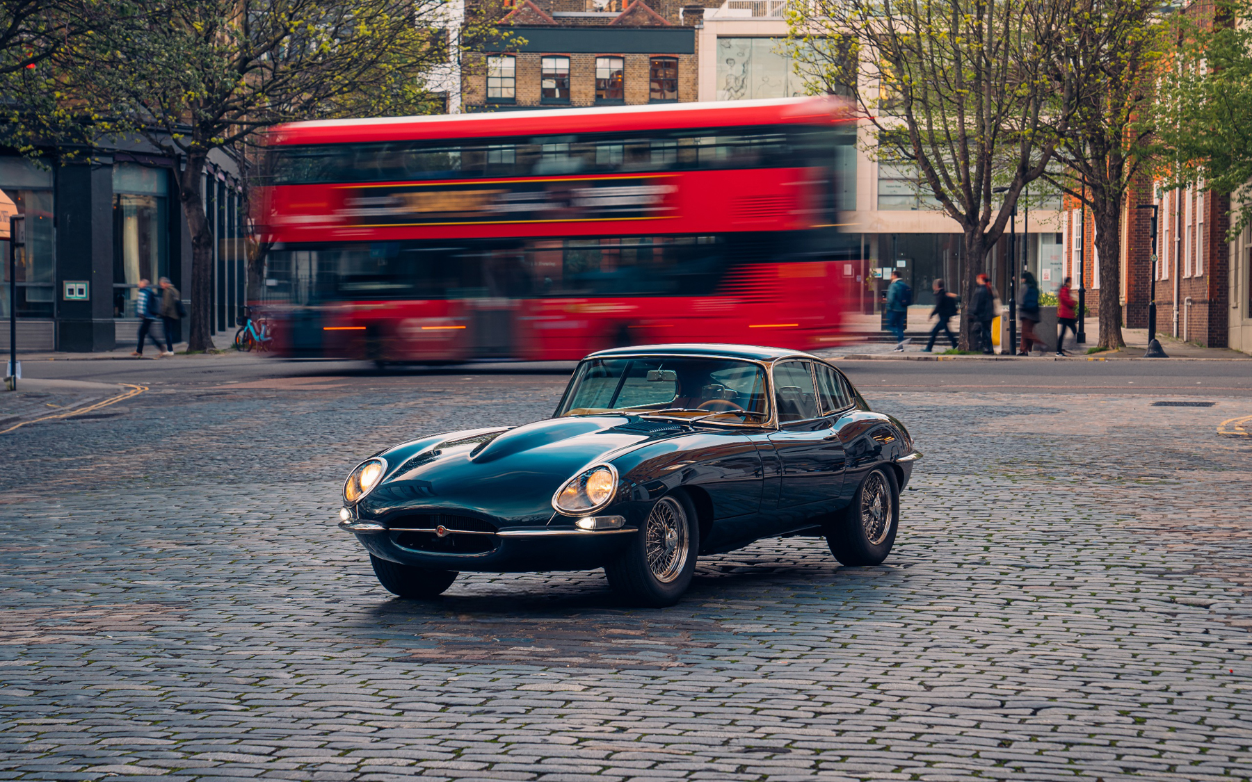 Helm E-Type Heads for American Adventures