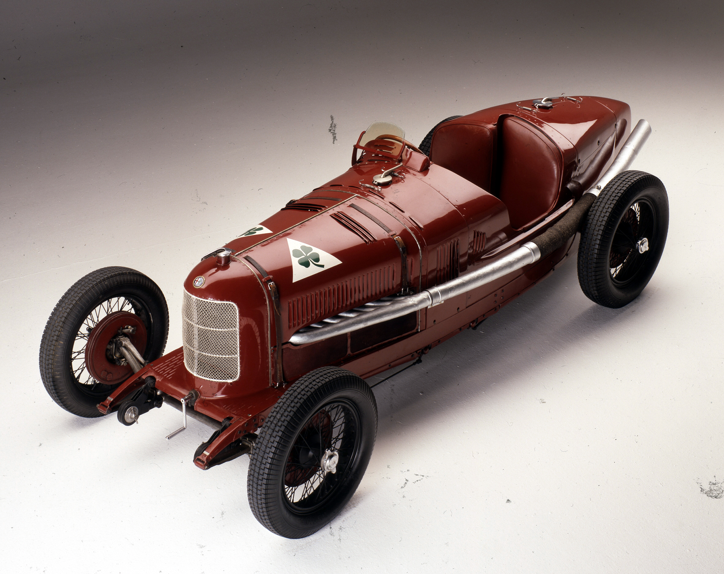 On This Day 100 Years Ago, Alfa Romeo Built Its Bugatti-Beating P2