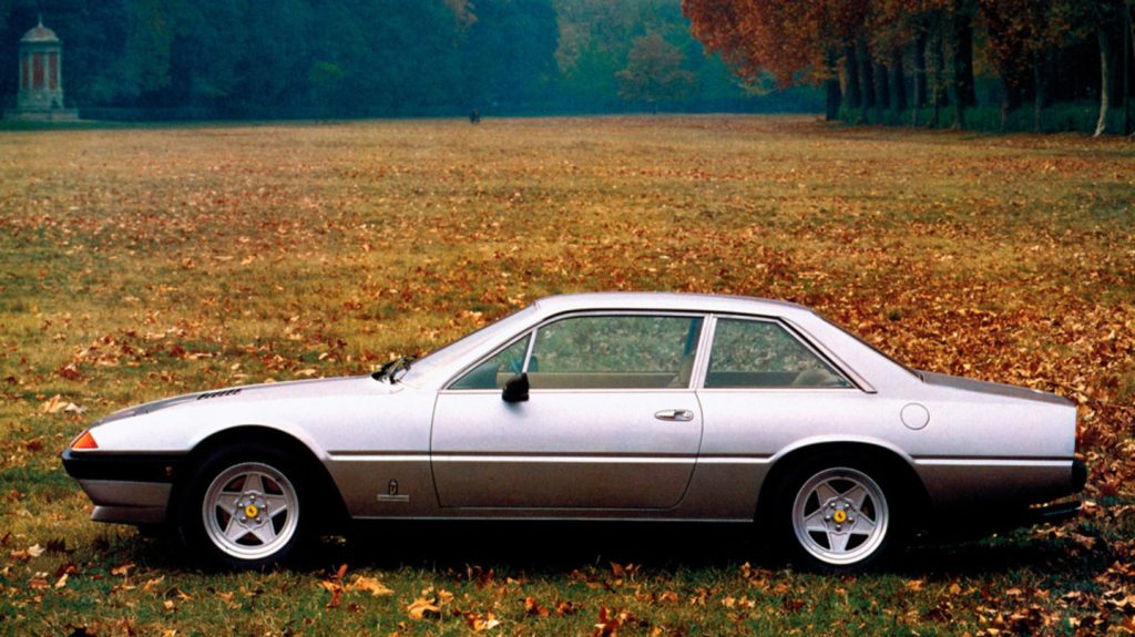 Ferrari 400 side profile