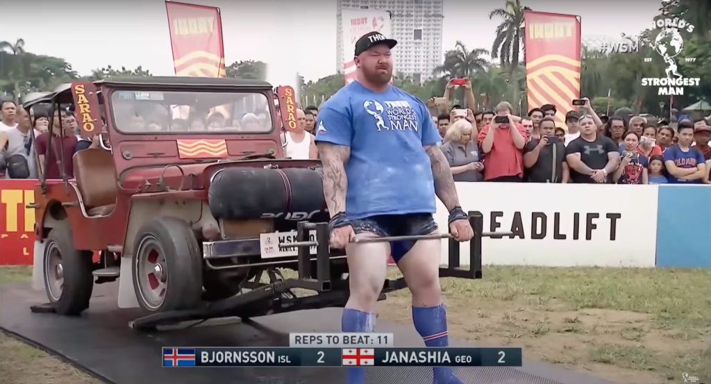 Hafþór Björnsson lifting the Jeepney