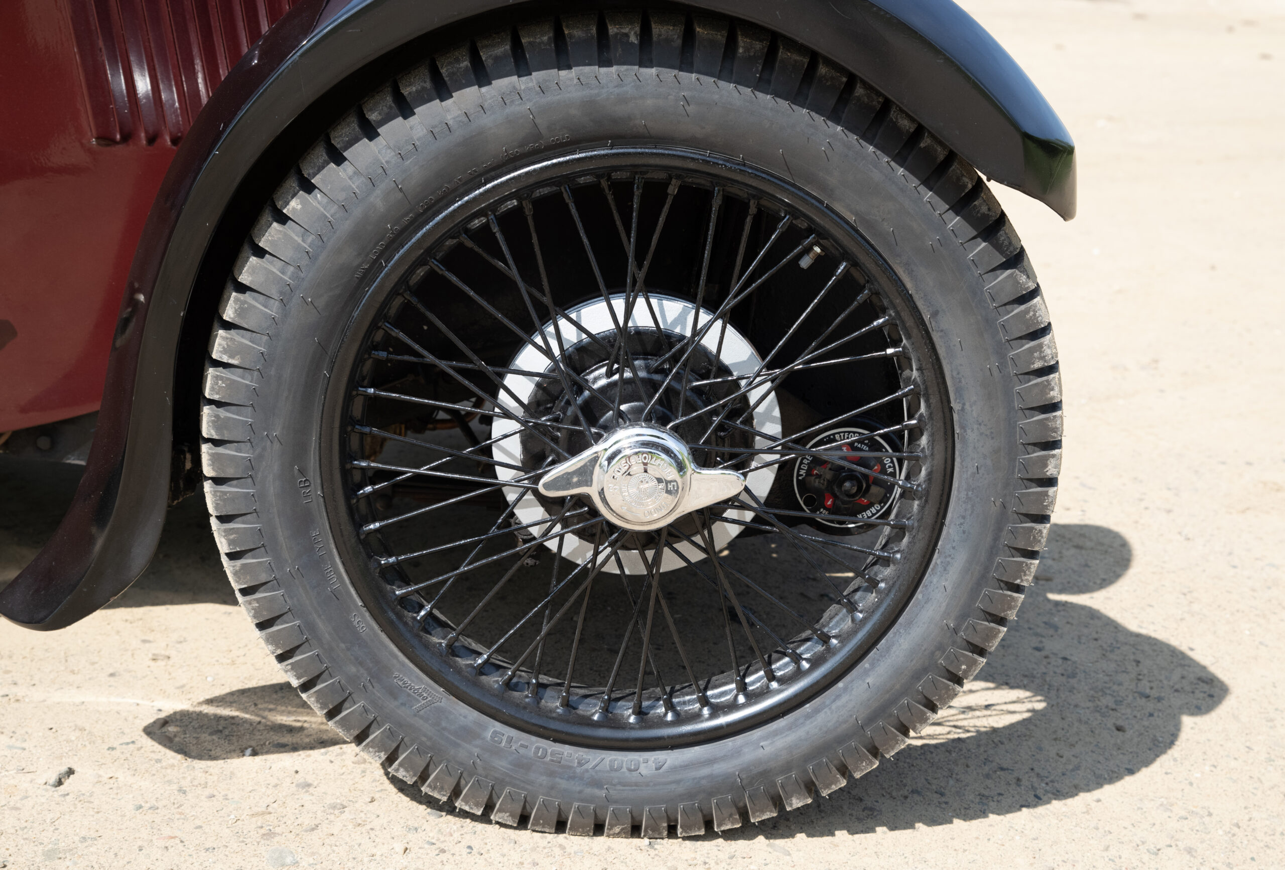 MG-Midget-D-Type wheel