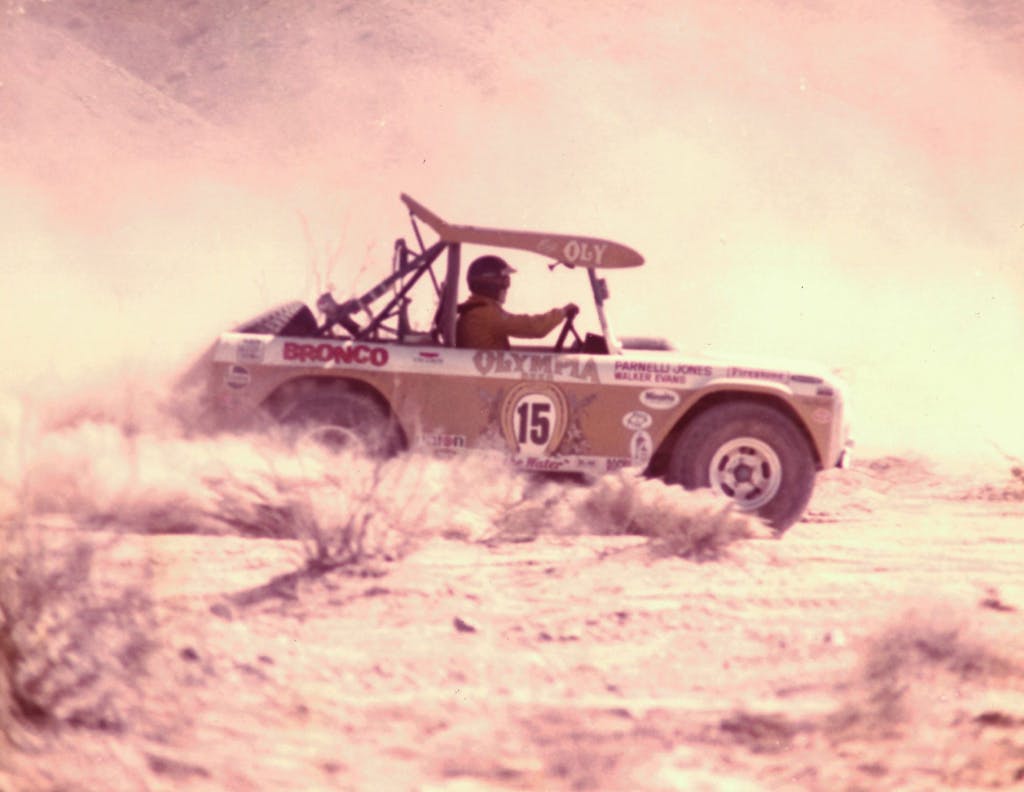 Parnelli_Jones_Bronco_Auction_After-winning-big-with-Bill-Stroppe-Parnelli-Jones-teamed-with-Walker-Evans-in-Big-Oly