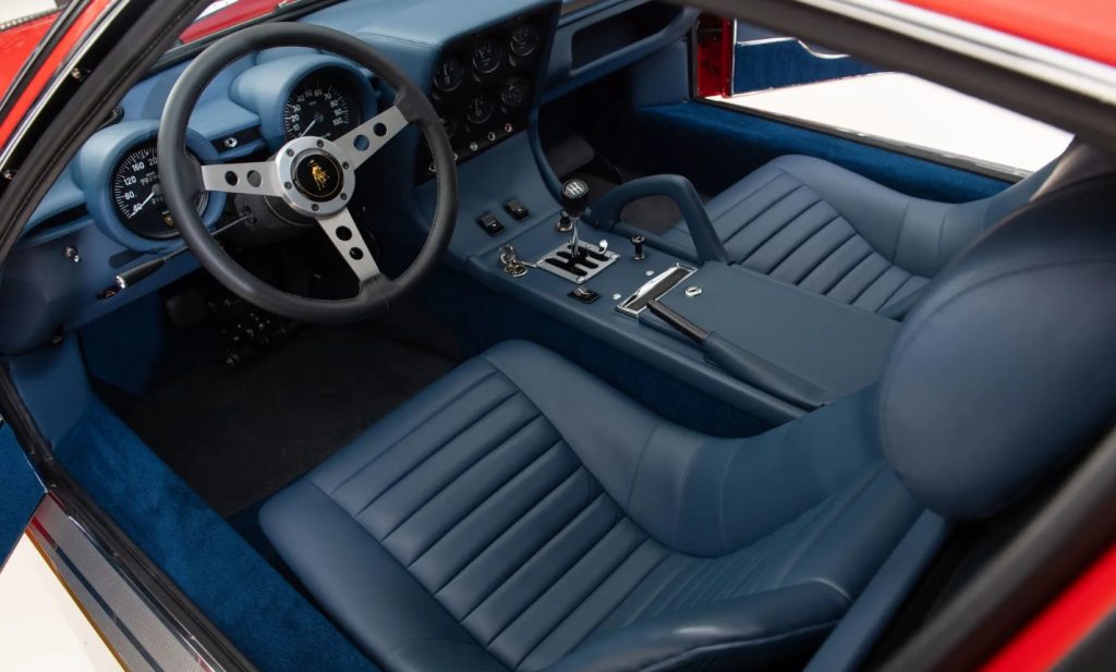 1972-Lamborghini-Miura-P400-SV-by-Bertone interior