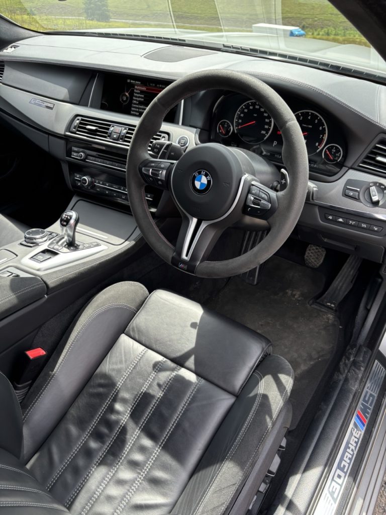 BMW M5 F10 cockpit
