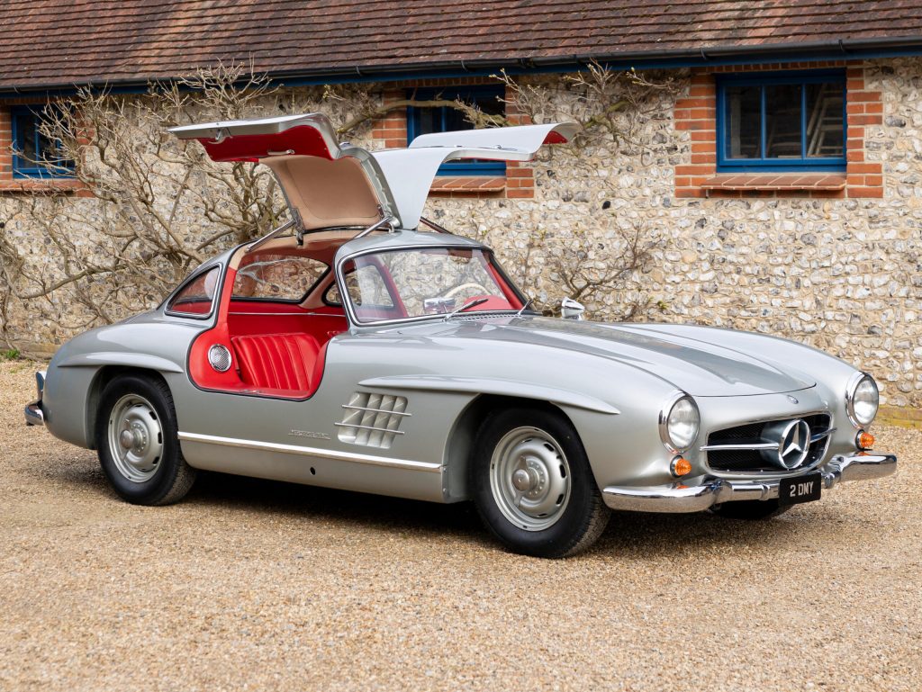 Bonhams mercedes-benz 300sl gullwing goodwood auction