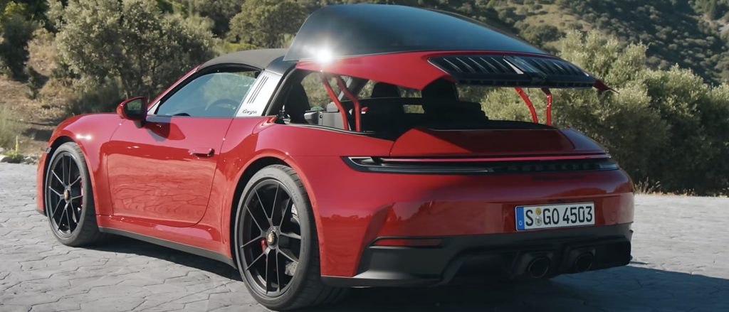 Porsche 911 GTS Targa Hybrid top mechanism