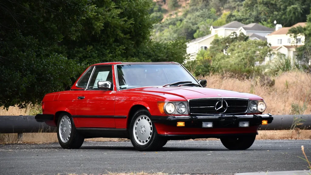 Low-mile Mercedes 560SL