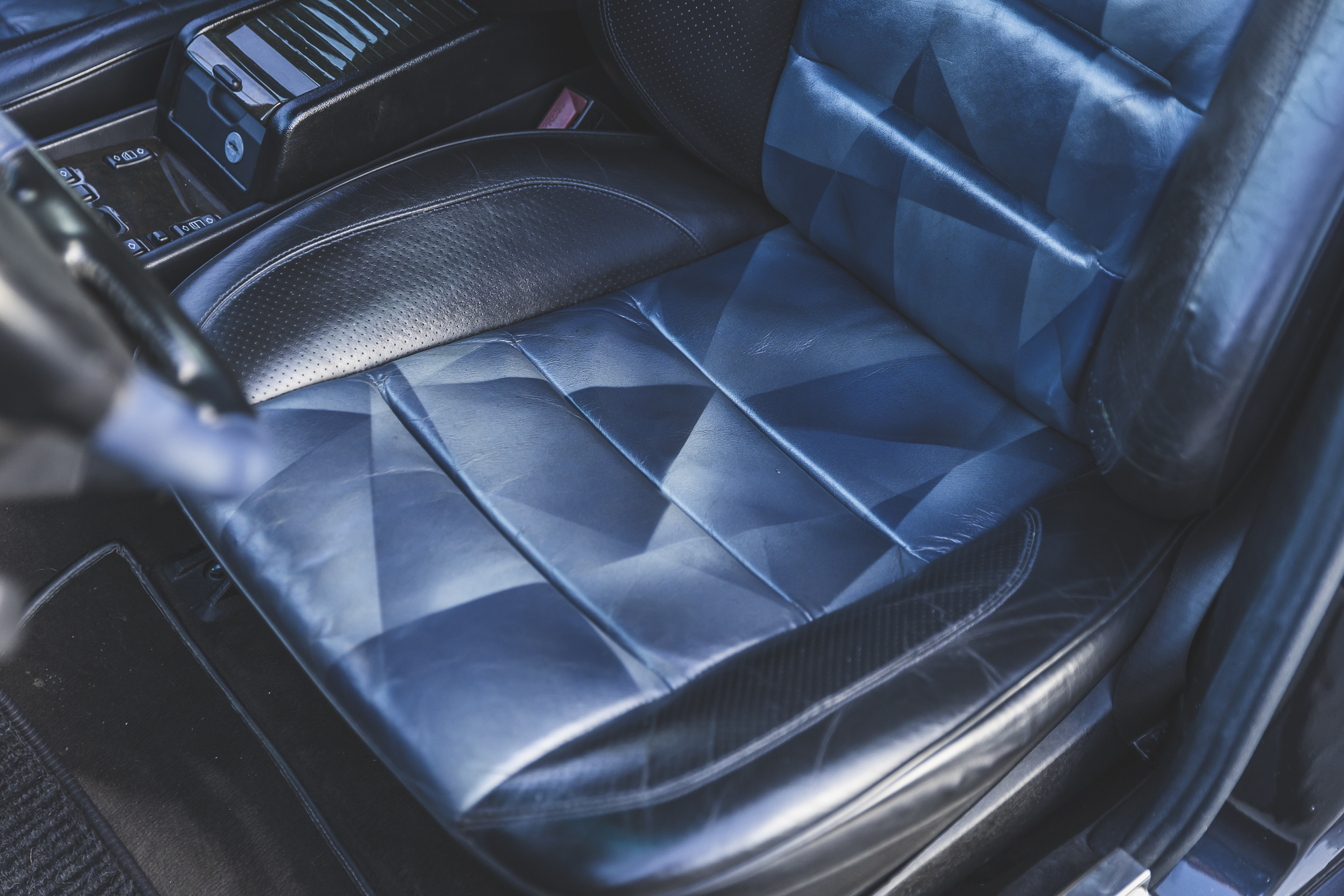 1995 Mercedes-Benz E 60 AMG seating