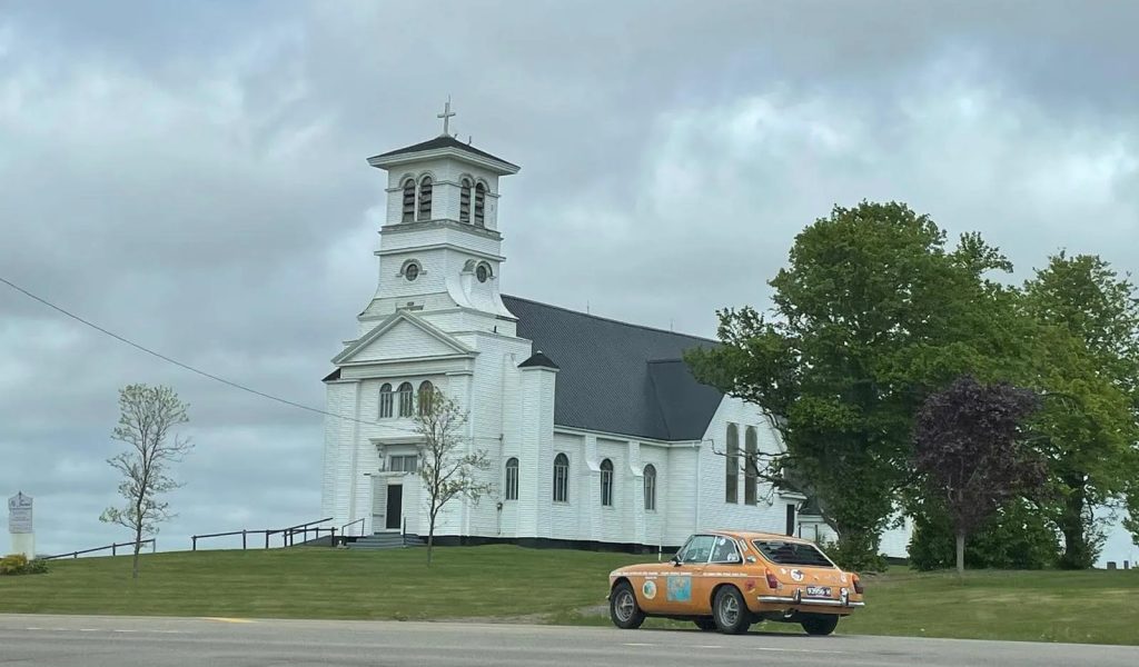 MGB GTs in Canada