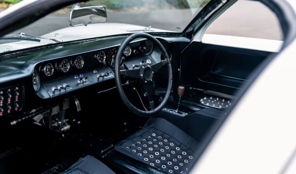 Ford GT40 interior