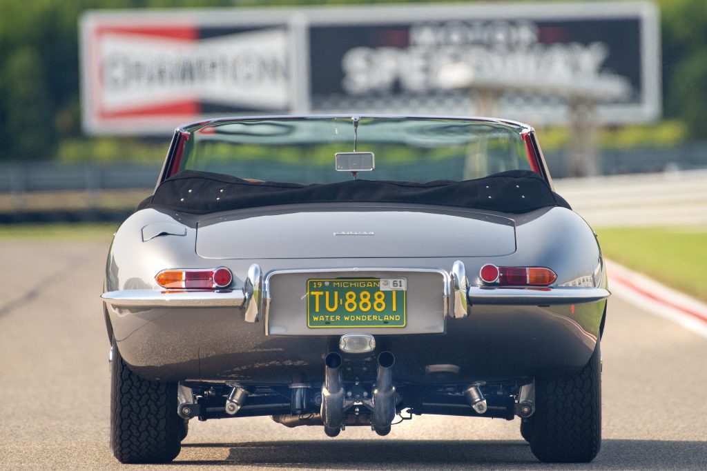 1961 Jaguar E-Type rear