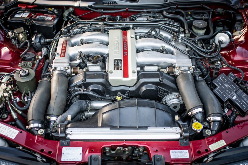 Nissan 300ZX twin turbo engine