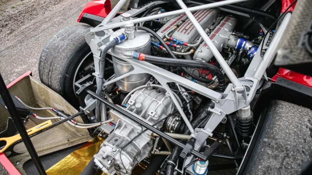 Simpson-Ferrari-V12-GTR-engine