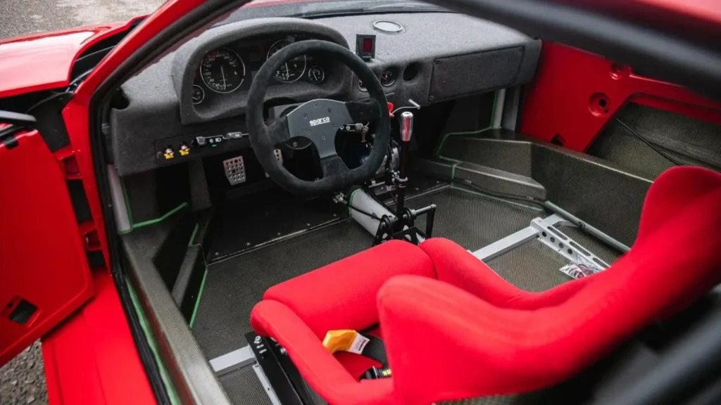 Simpson-Ferrari-V12-GTR-interior