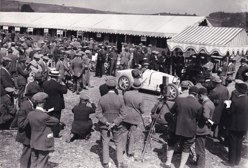 Bugatti Type 35 b/w