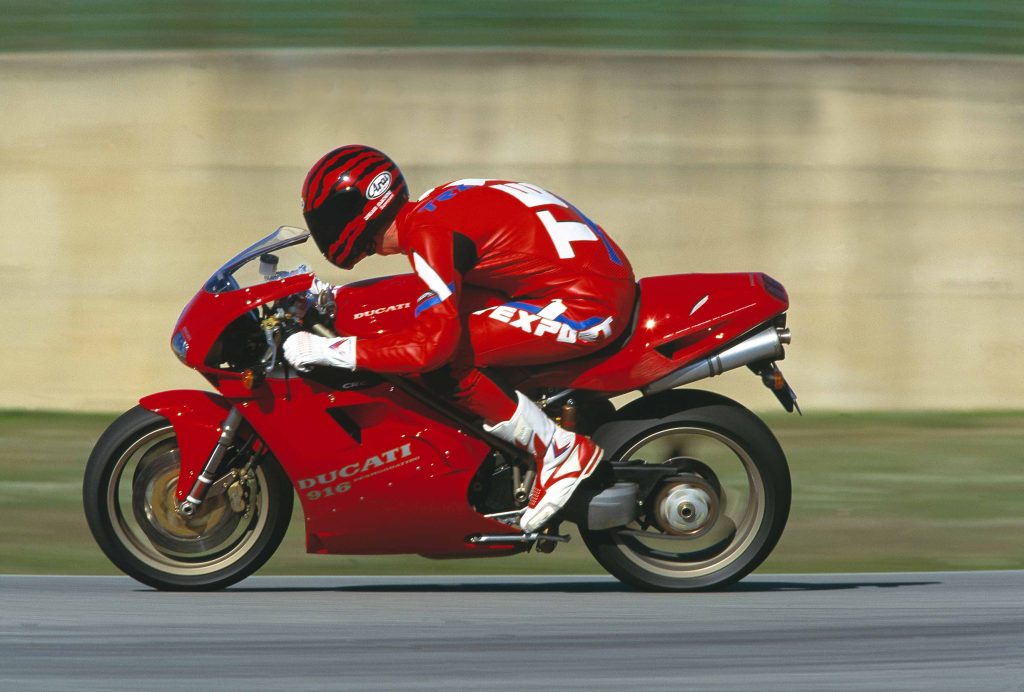 1994 Ducati 916 riding