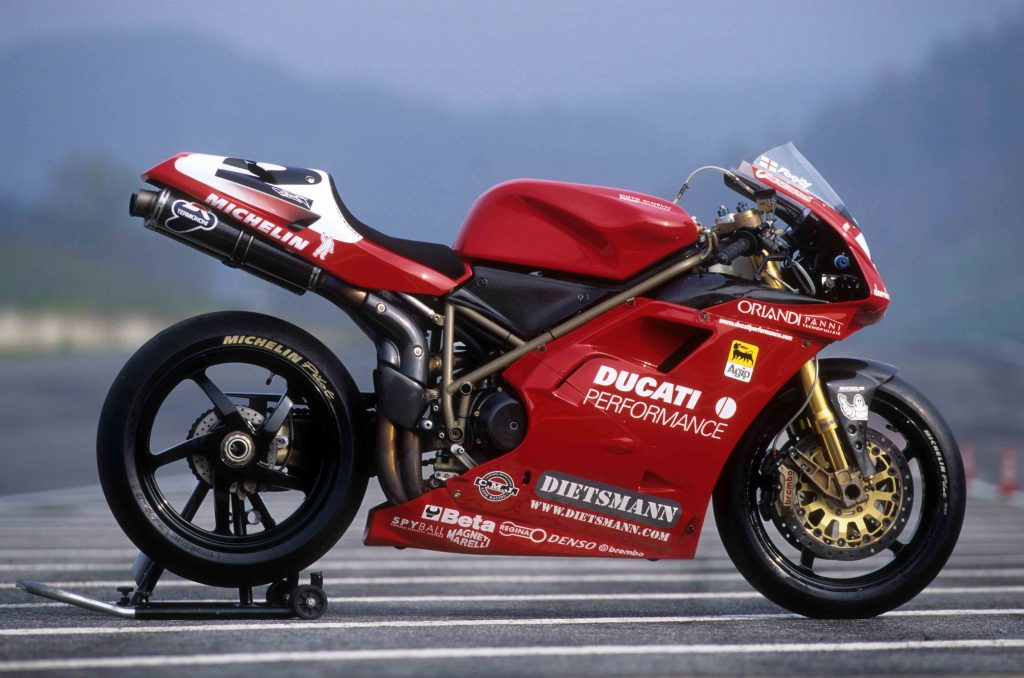 1998 Ducati 996 Fogarty race bike