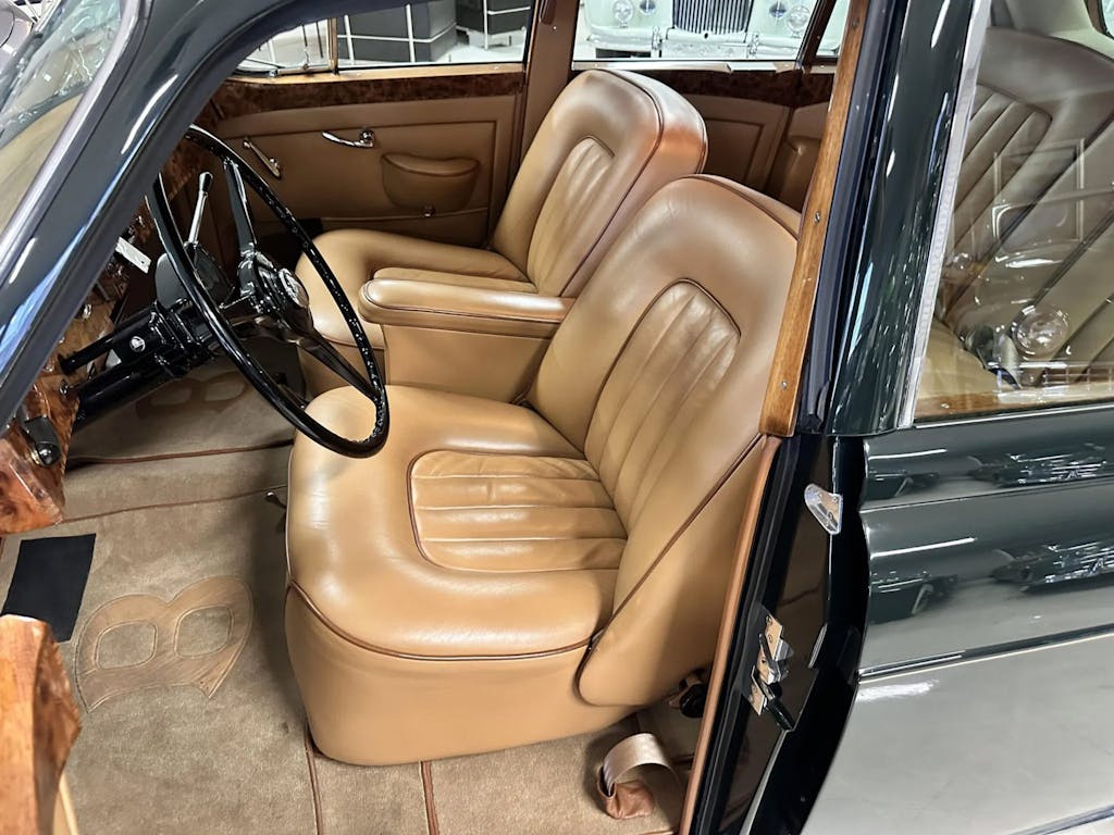 Alfred Hitchcock 1958 Bentley S1 Continental interior