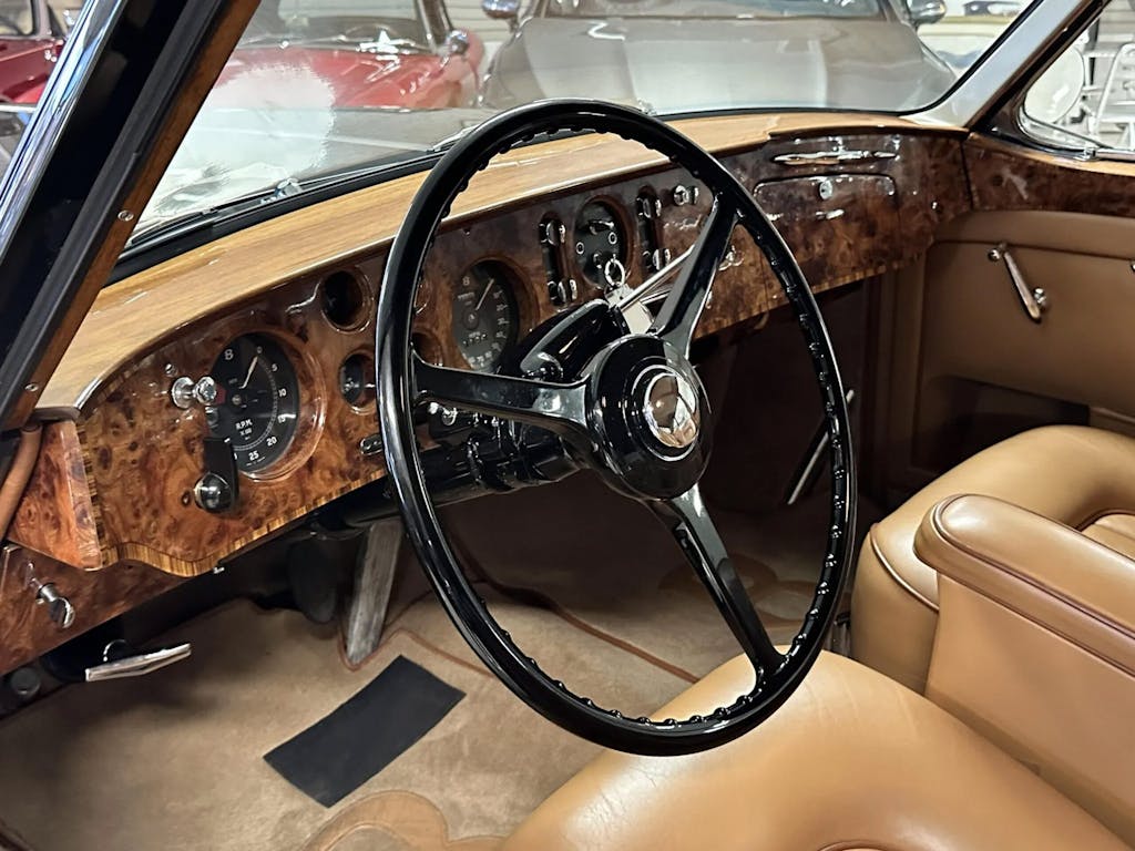 Alfred Hitchcock 1958 Bentley S1 Continental steering wheel