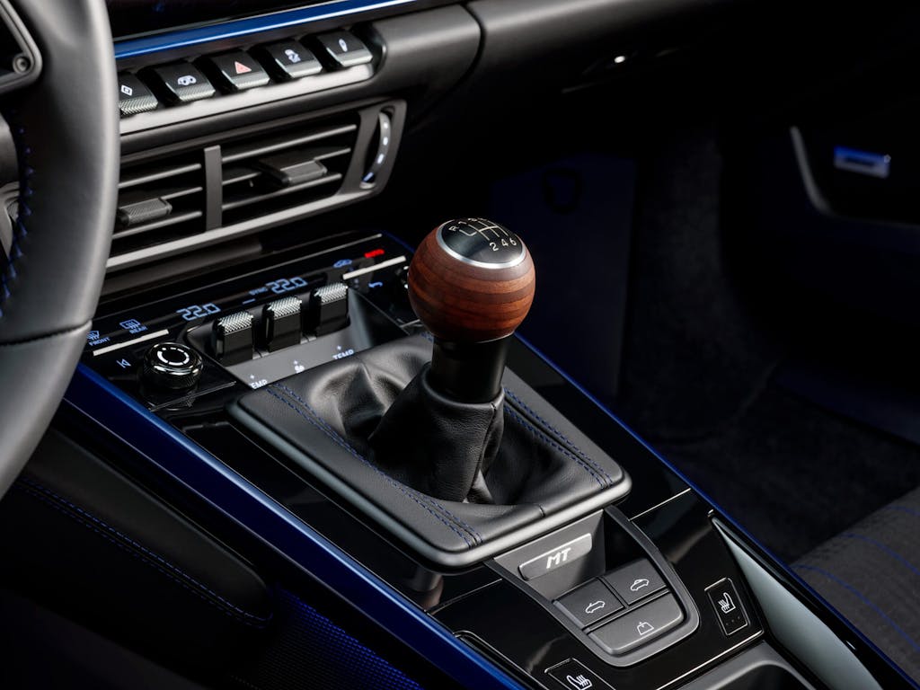 Porsche 911 T manual gearshift