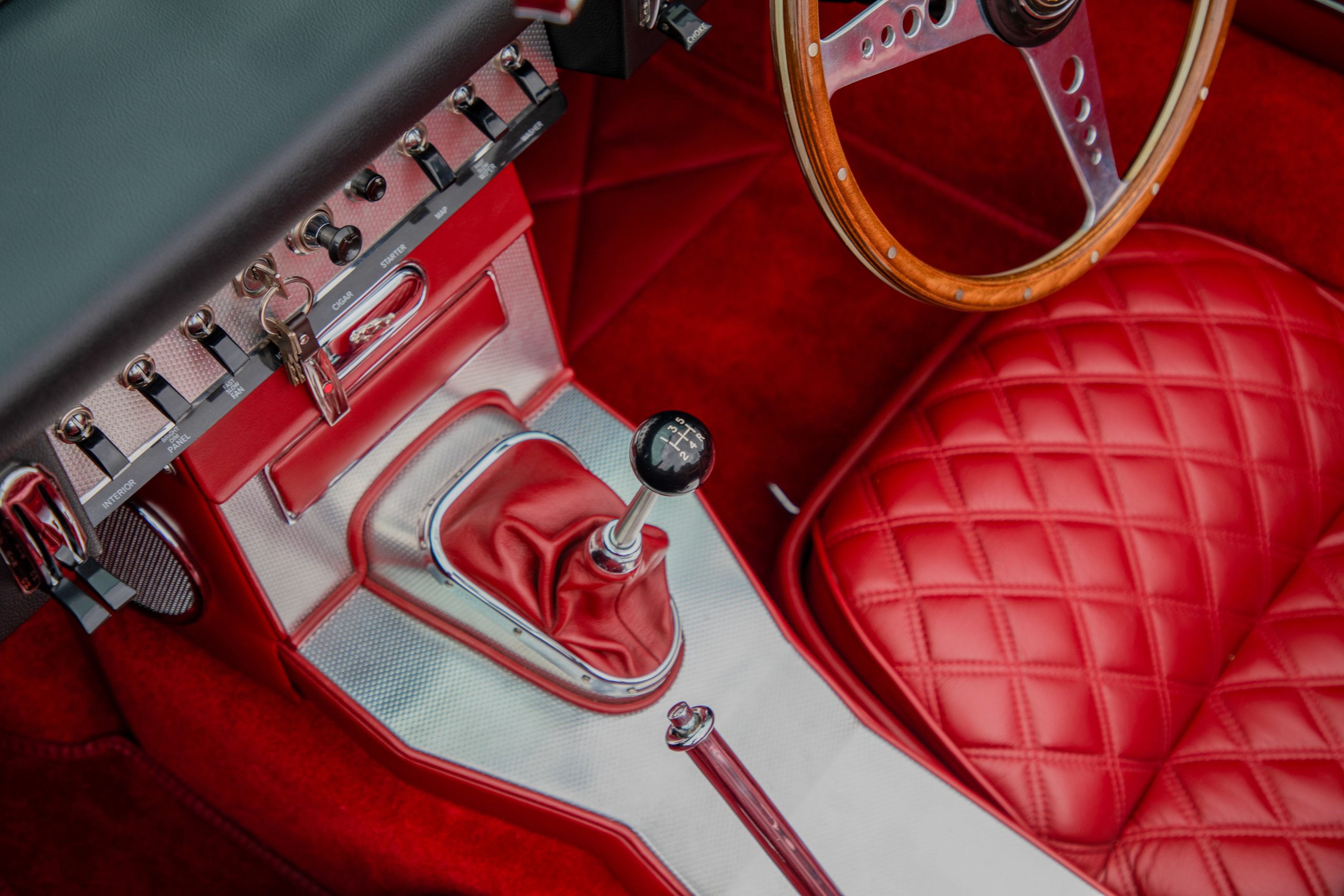 E-Type UK Speedster interior 3