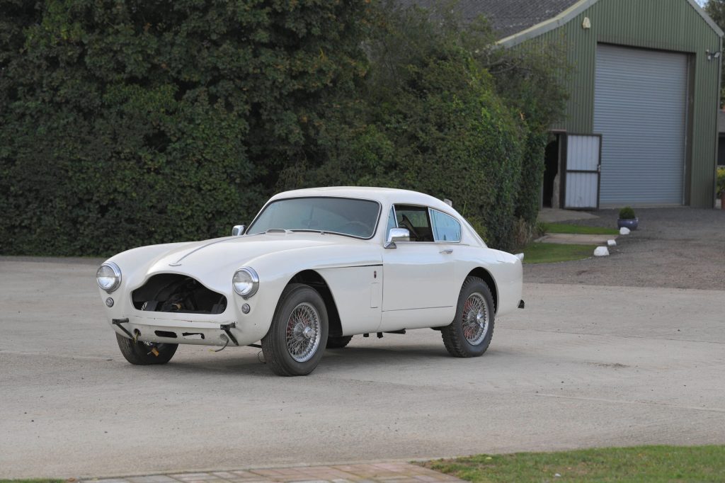 1959-Aston-Martin-DB-Mark-III-by-Tickford