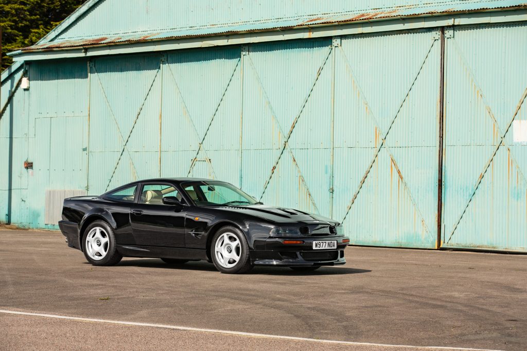 2000-Aston-Martin-Vantage-Le-Mans-V600