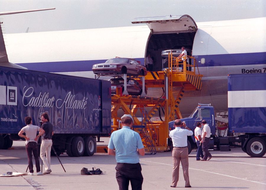 Cadillac Allante airplane