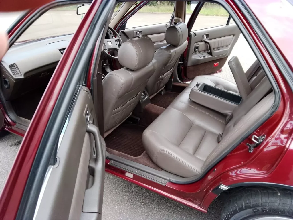 1990 Honda Legend rear seats