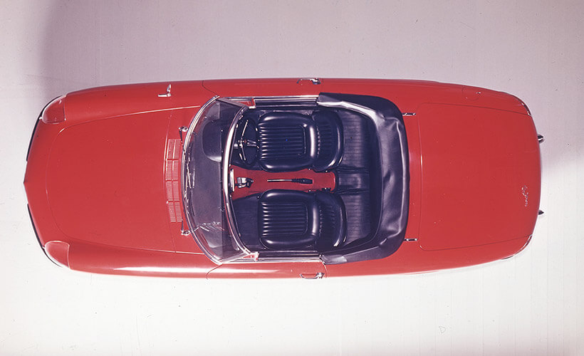 1966 Alfa Romeo 1600 spider overhead