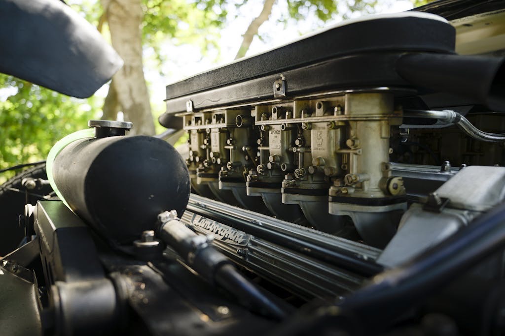 Lamborghini Miura engine