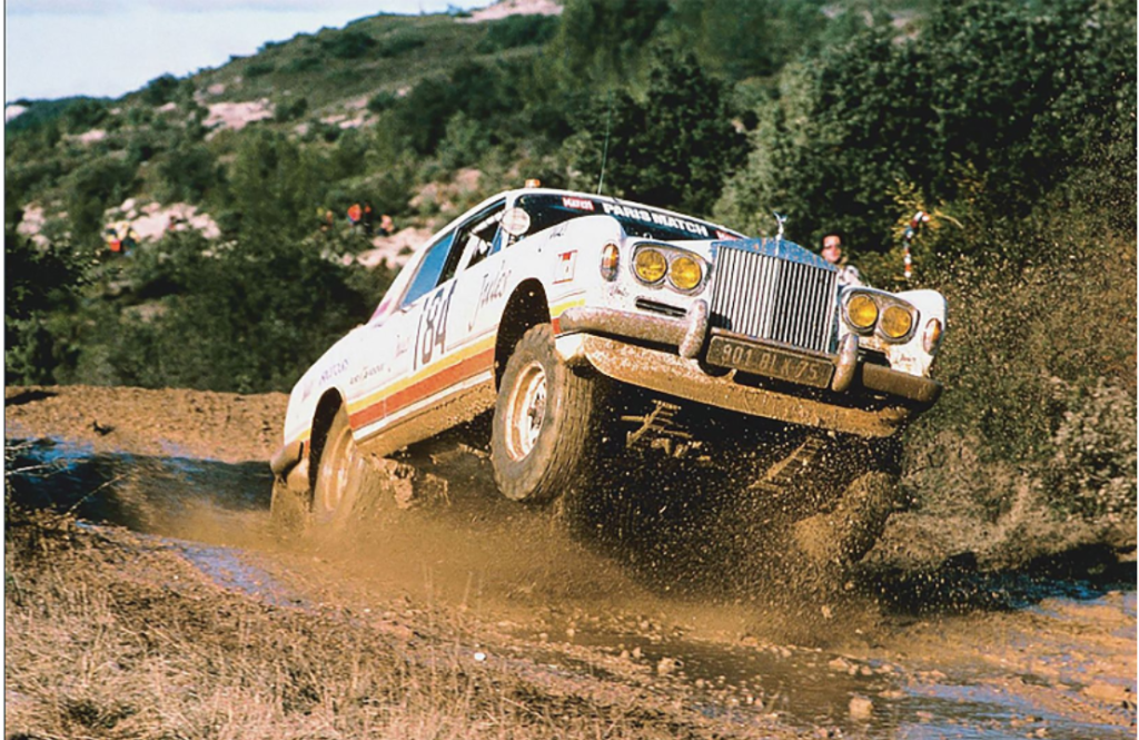 Rolls Royce Corniche Dakar 1981 action