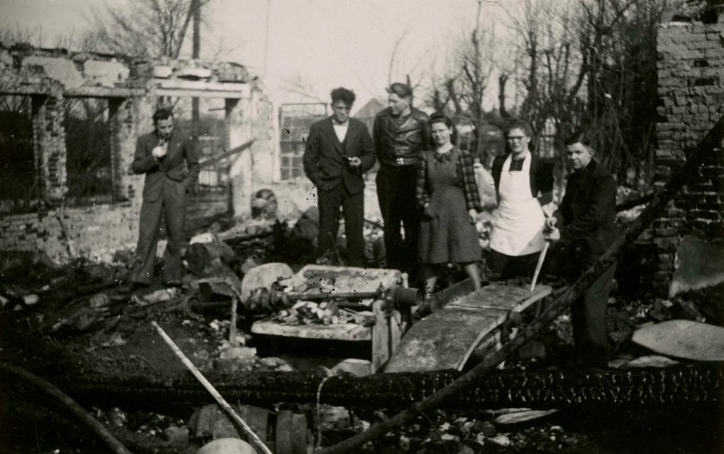 1942-Lego-Factory-Fire-During-War