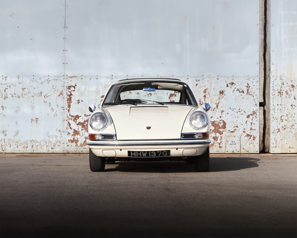 Porsche 912 front