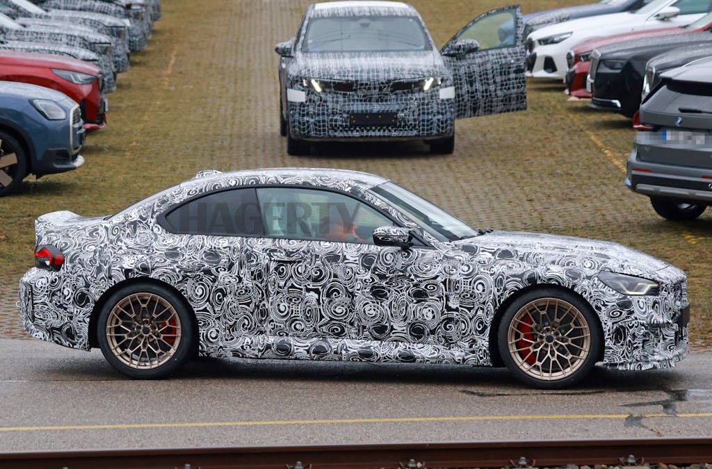 BMW M2 CS camo profile