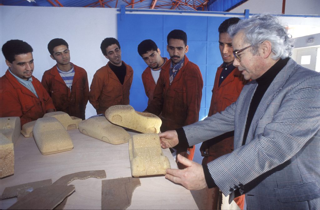 Franco Sbarro with students