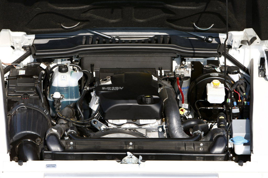 Iveco Massif engine bay