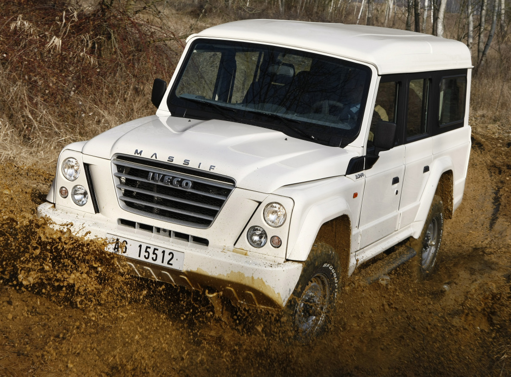 The Iveco Massif Was a Spanish-Built Italian Alternative to the Land Rover Defender