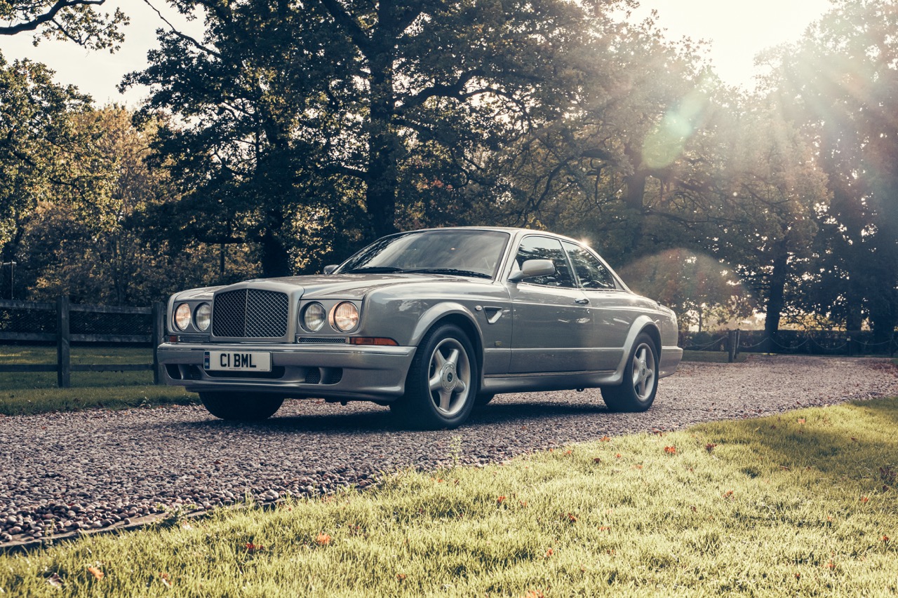 Embracing the Old-School Luxury of a Bentley Continental R