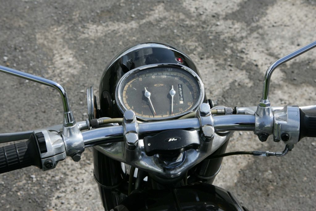 Honda CB72 gauges