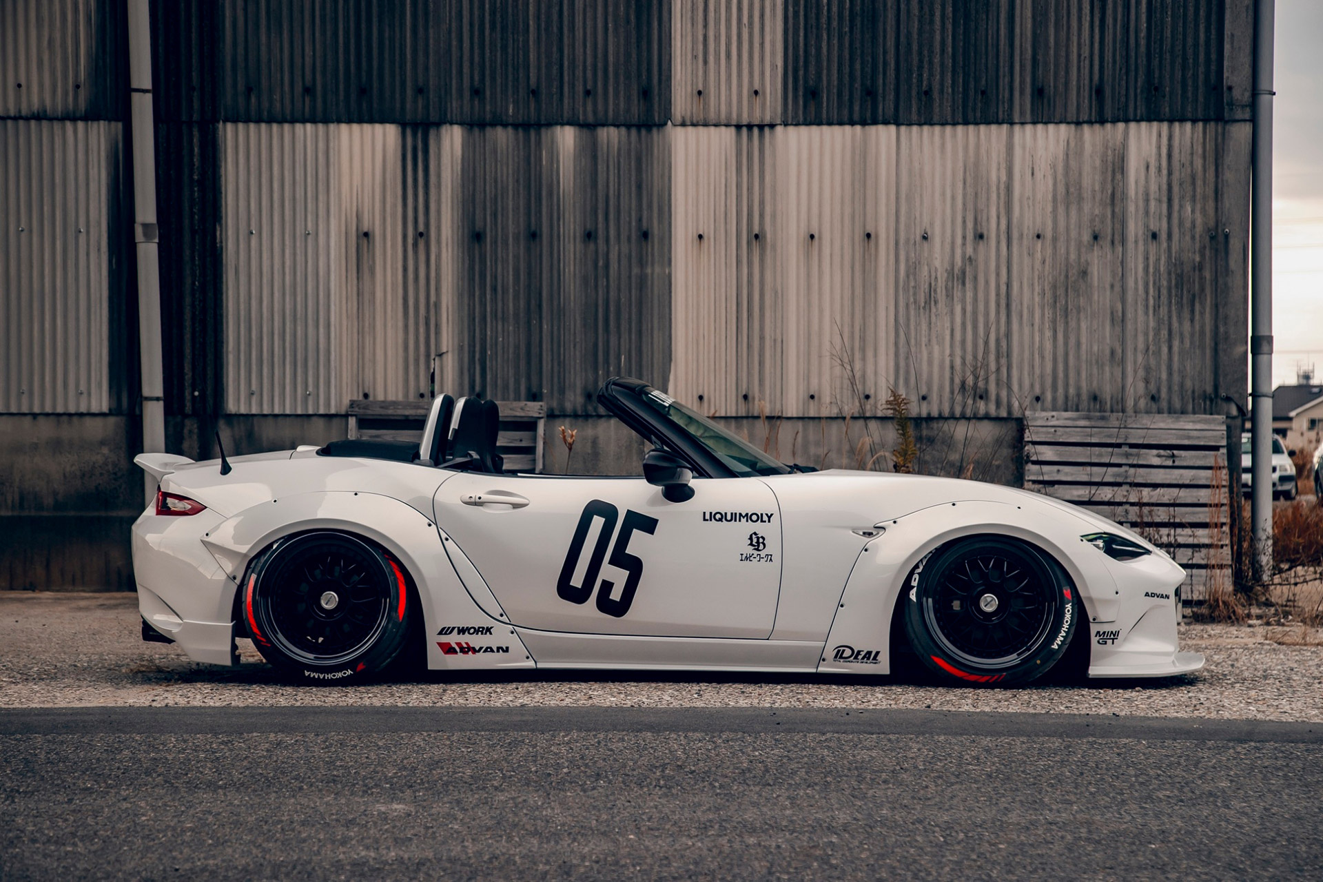 Liberty Walk MX-5 5