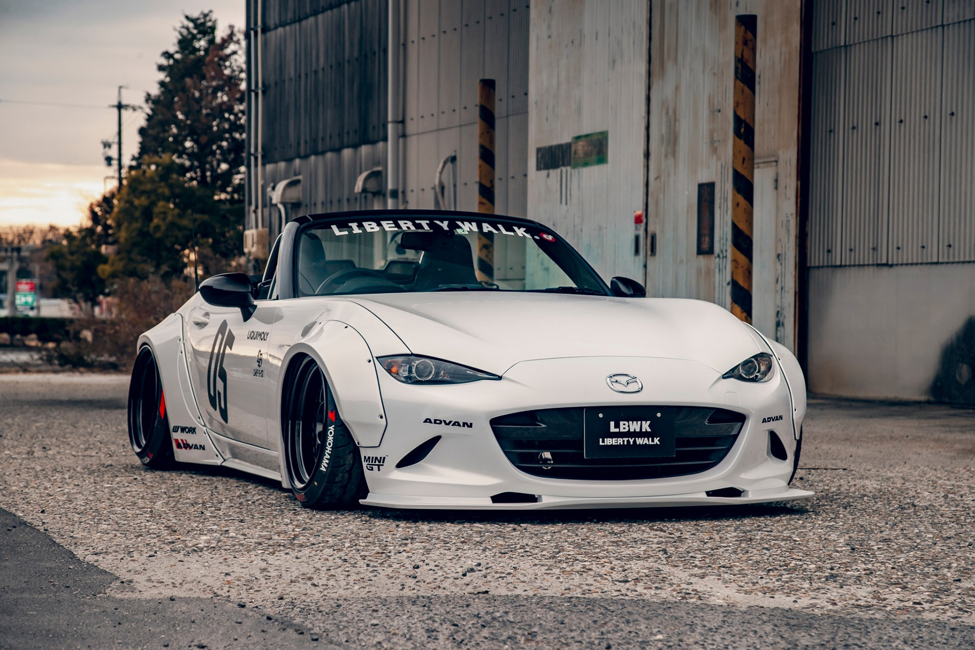 Liberty Walk MX-5 2